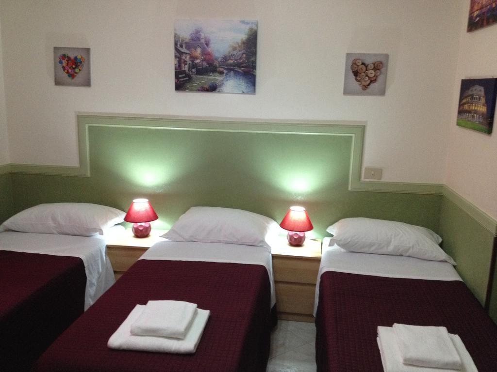 Rome Rainbow Guest House エクステリア 写真