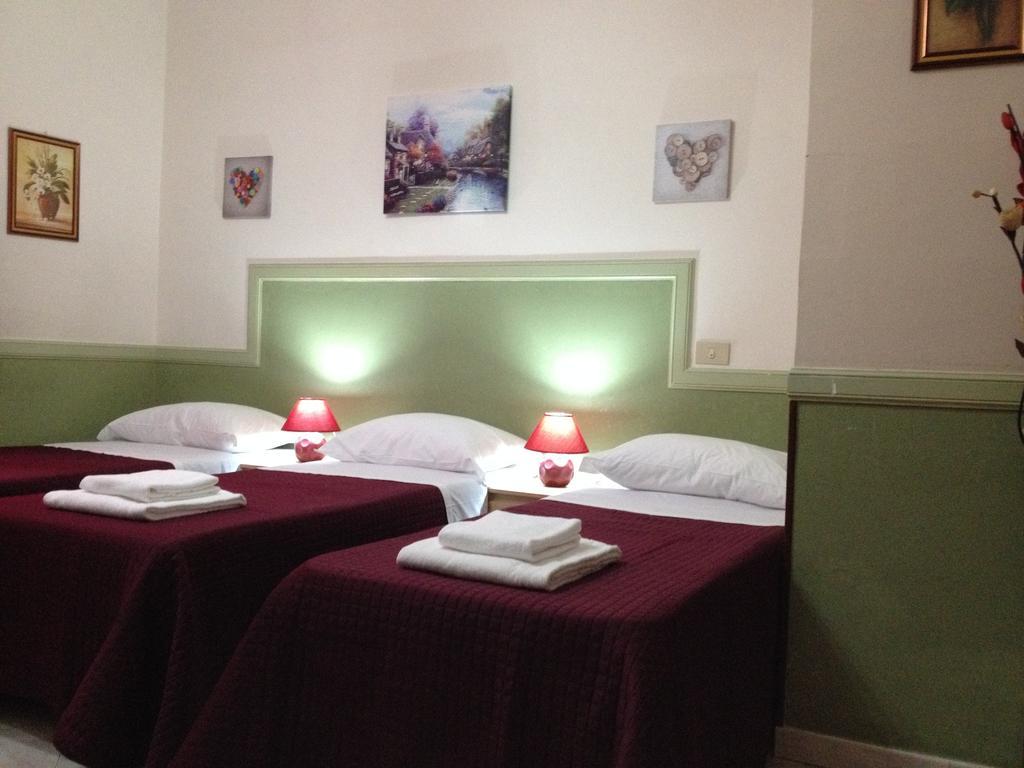 Rome Rainbow Guest House 部屋 写真