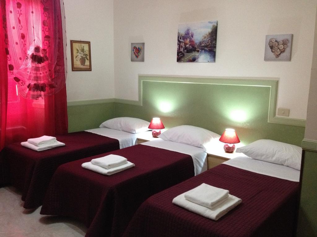 Rome Rainbow Guest House 部屋 写真